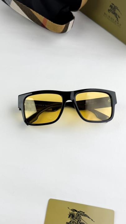Burberry Sunglass