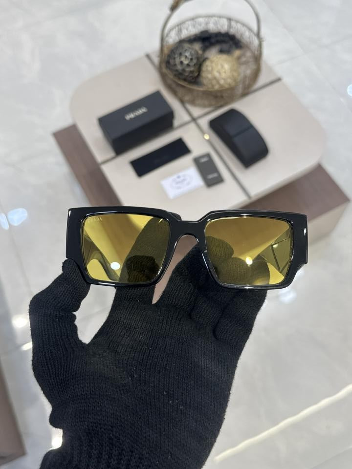 Prada Sunglass