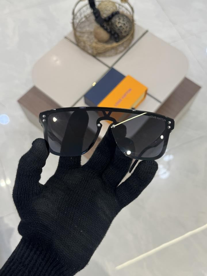 Louis Vuitton Sunglass