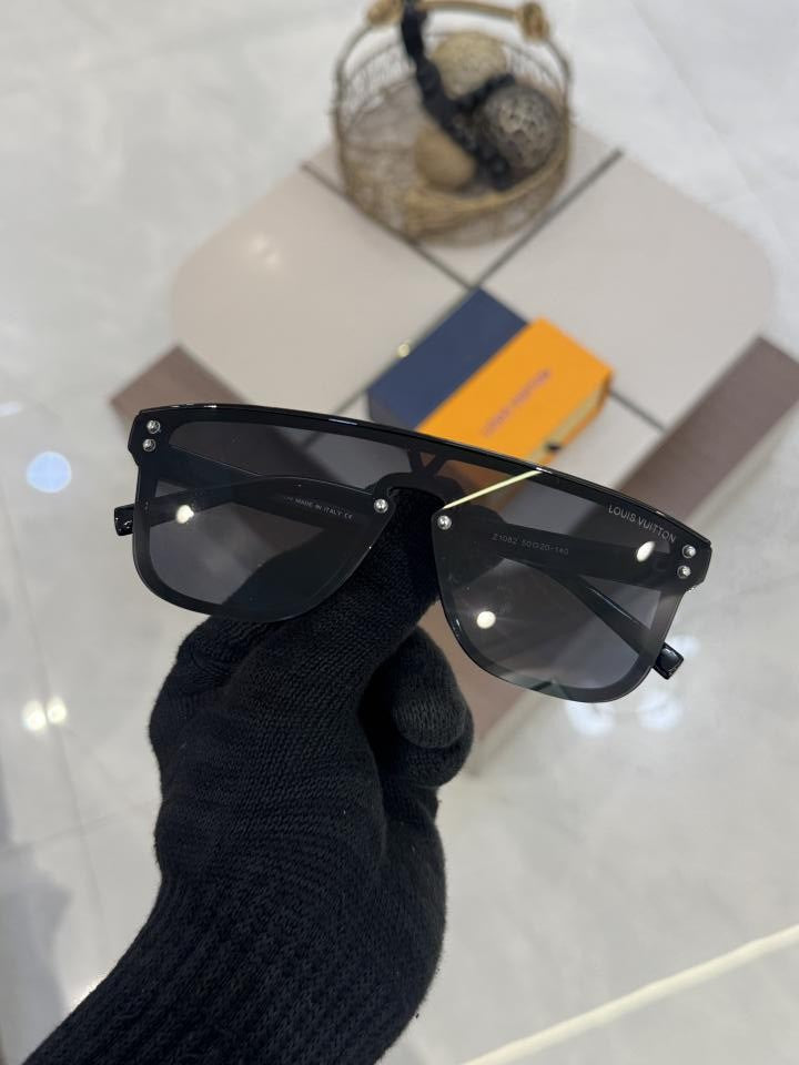 Louis Vuitton Sunglass