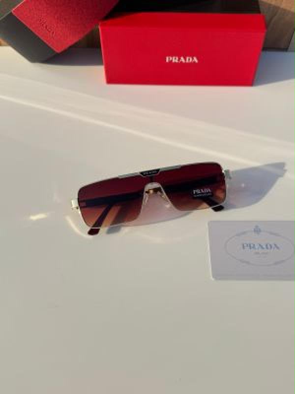 Prada Sunglass