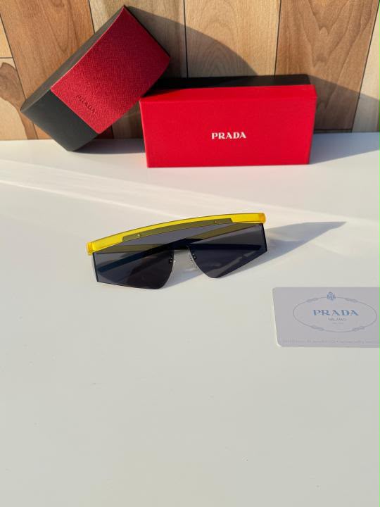 Prada Sunglass