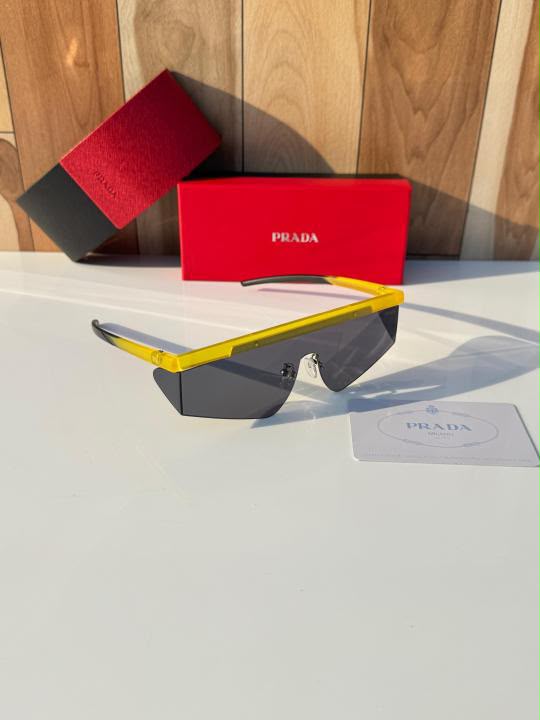 Prada Sunglass
