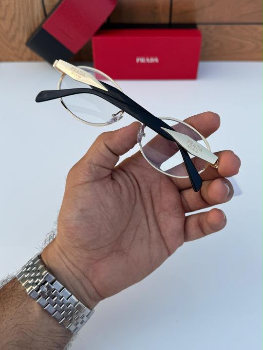 Prada Sunglass