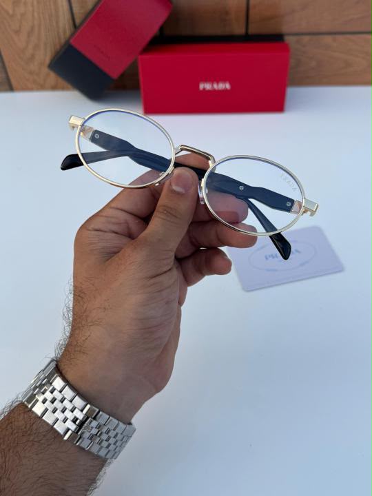 Prada Sunglass