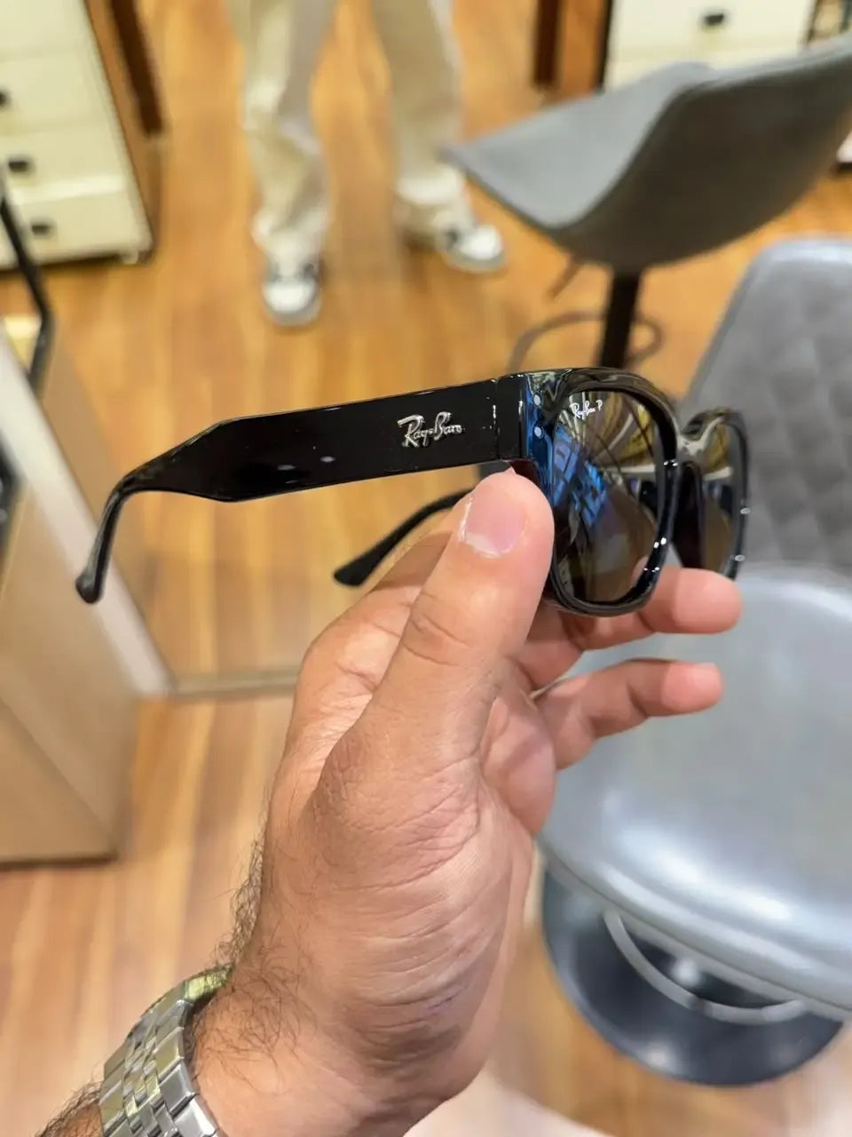 Ray-Ban 7256 Black Green - Side profile temple view