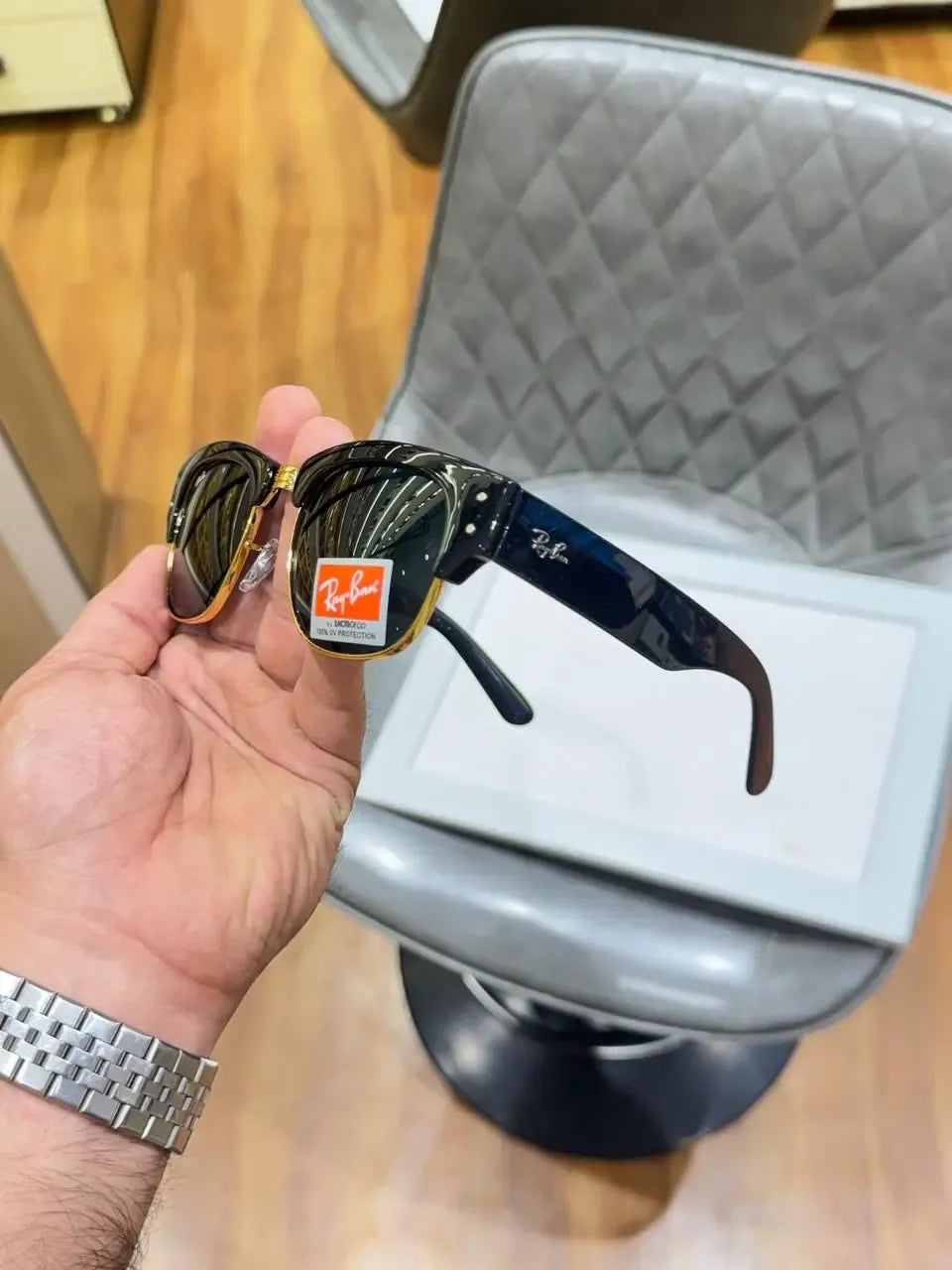 Copy Ray-Ban 316 Clubmaster Black Gold - Side profile view