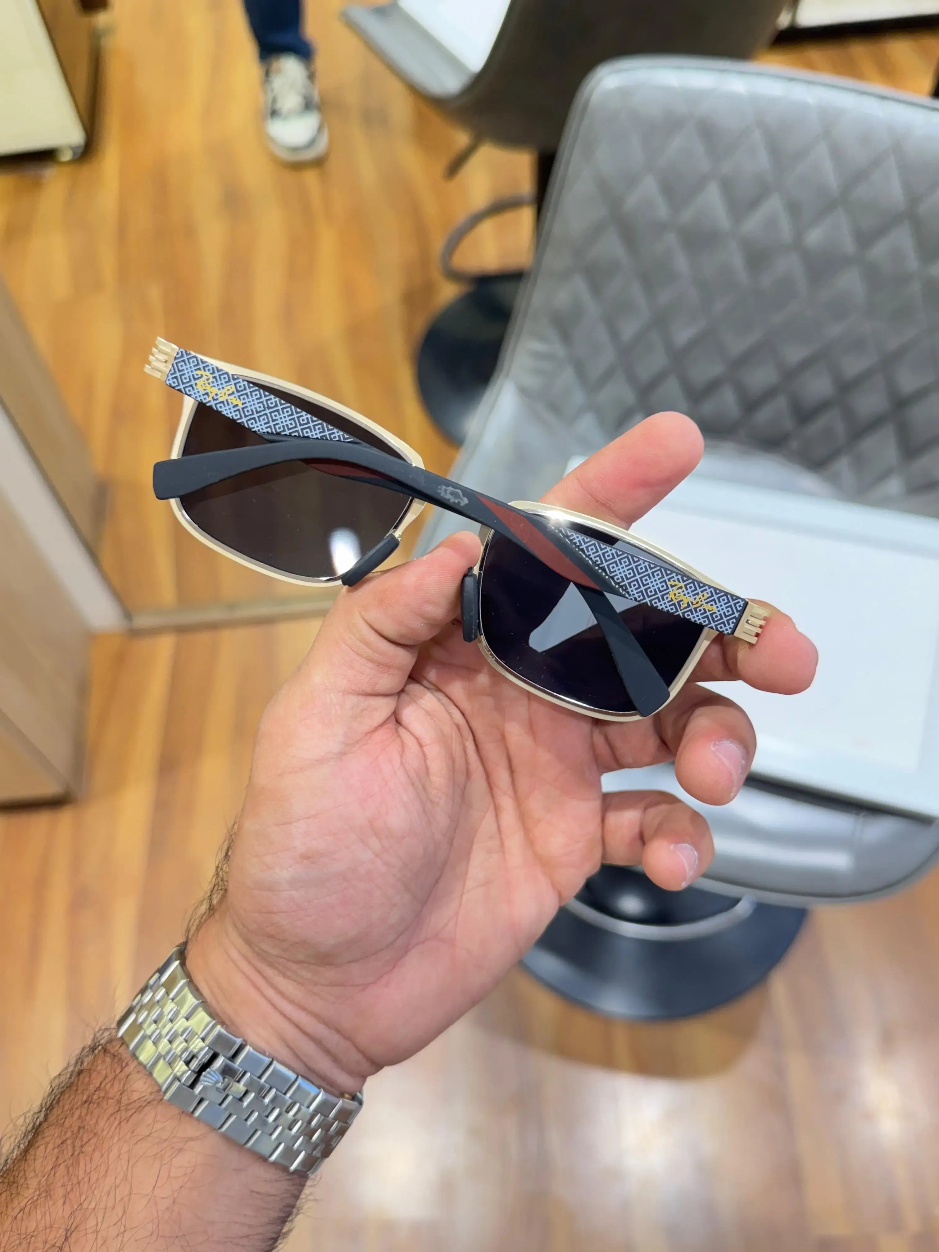 Ray-Ban RB2603 Gold Black - Folded display showing geometric patterned arms and dark grey lenses