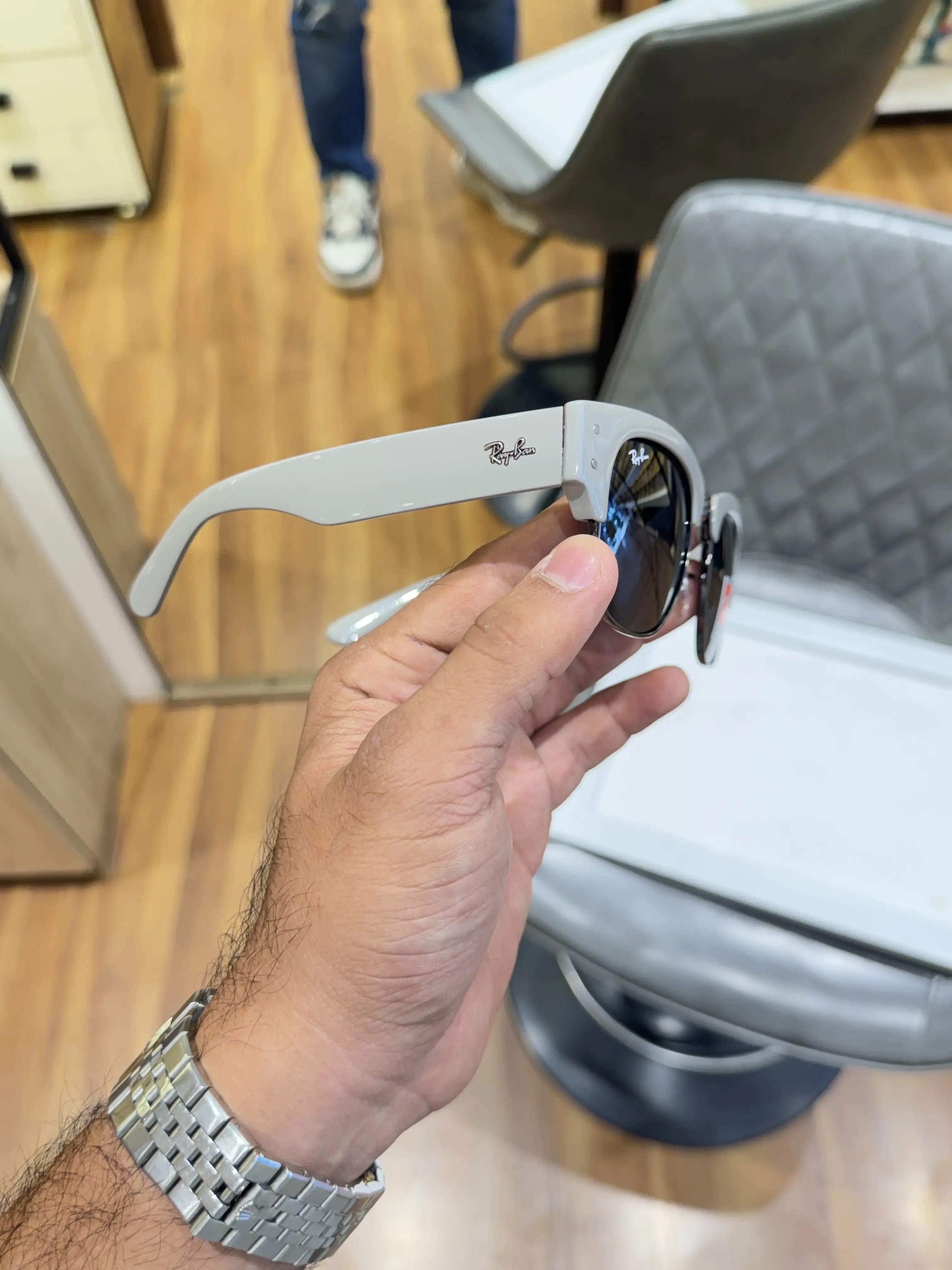Ray-Ban Mega Clubmaster RB0316S Grey Black - Side temple view showing Ray-Ban script logo on white arm