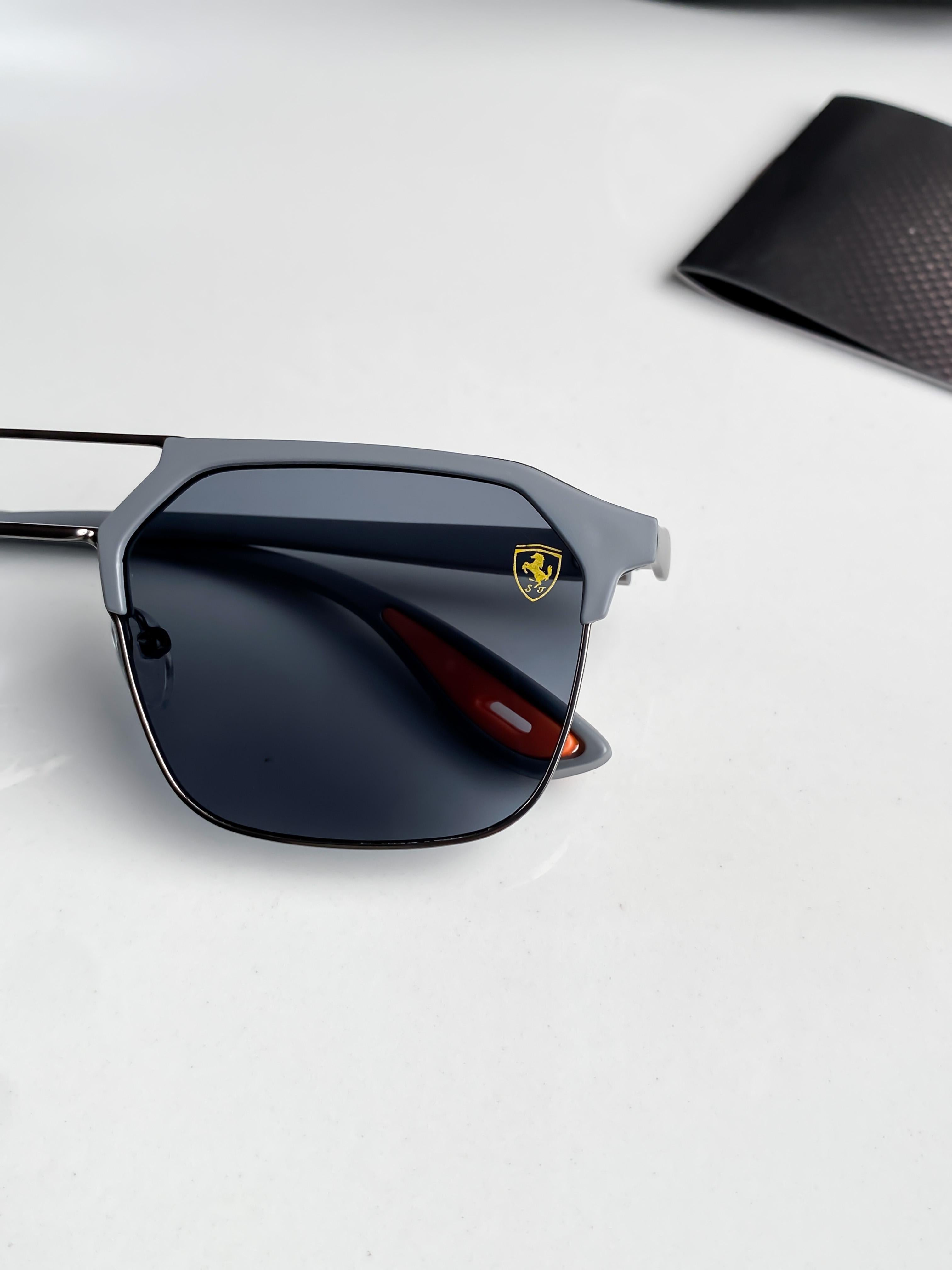 Ray Ban  Sunglass