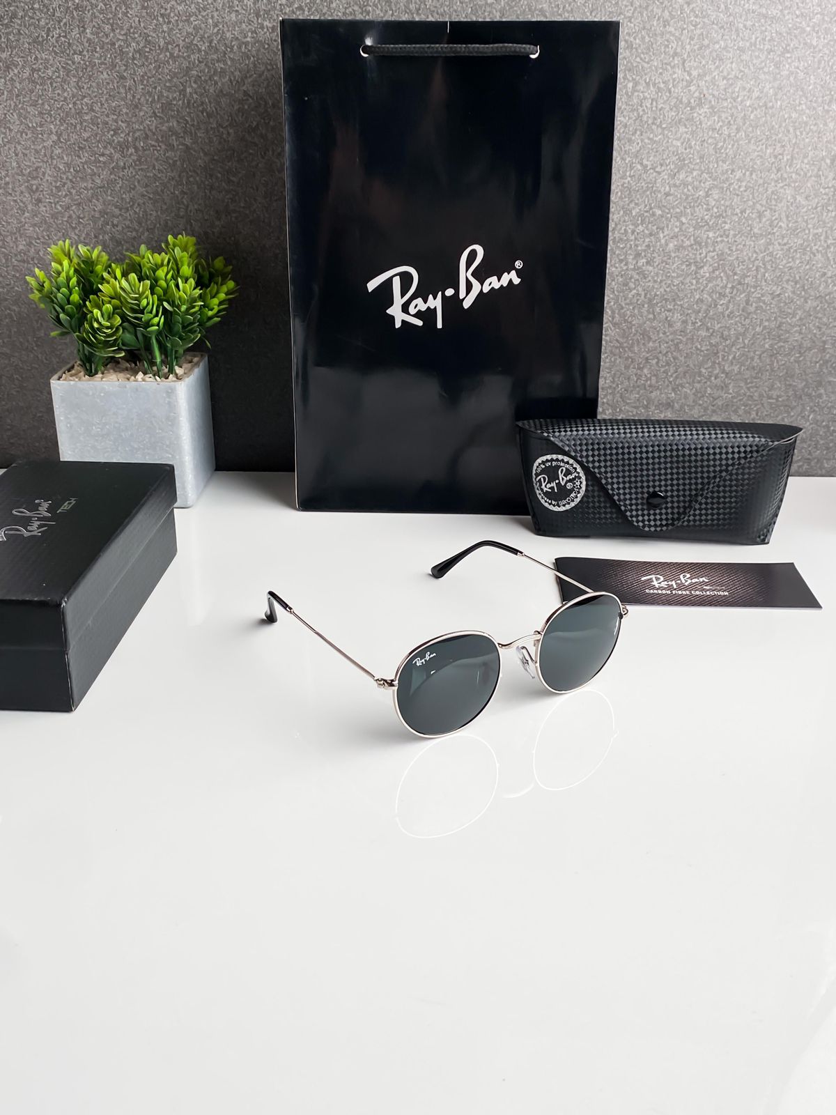 Ray Ban  Sunglass