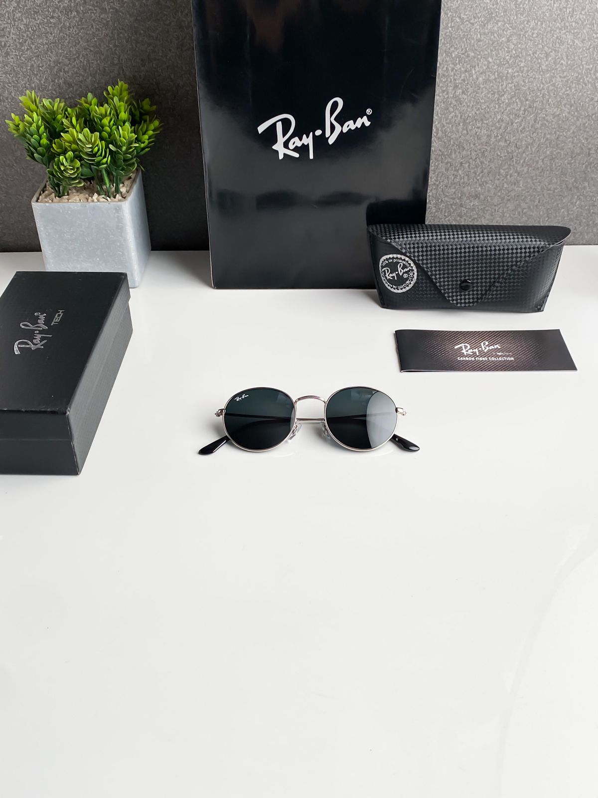 Ray Ban  Sunglass
