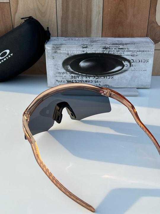Oakley Sunglass